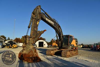 Volvo EC350EL Excavator