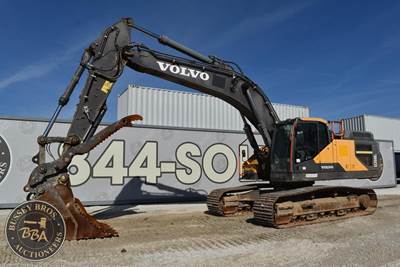 Volvo EC350EL Excavator