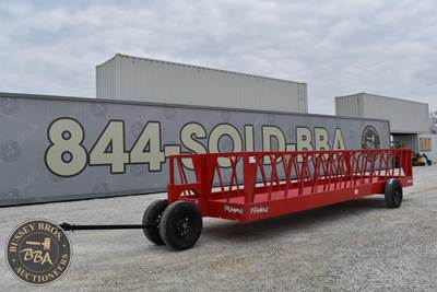 Industrias America 82R Feed Wagon