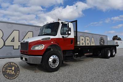 Freightliner M2 106 Tandem Axle Flatbed Truck - Automatic