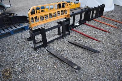 LANDHONOR PALLET FORKS ATTACHMENT Fork