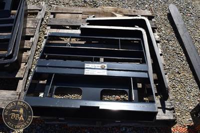 Wolverine MINI PALLET FORK ATTACHMENT Fork