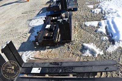 Wolverine REPLACEMENT PALLET FORKS Fork