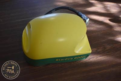 John Deere StarFire 6000 GPS Receiver