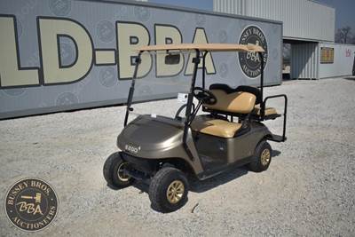 E-Z-GO TXT Utility Cart