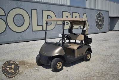 E-Z-GO TXT Utility Cart