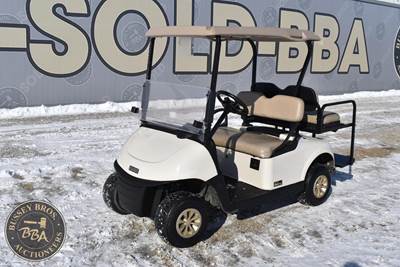 E-Zgo Golf Cart, Electric Powered, Hard Top, Rear Seat, Windshield