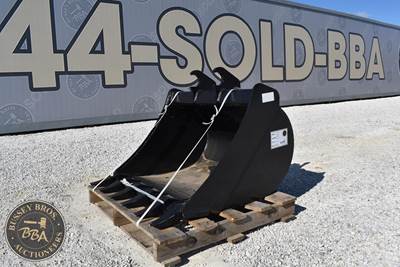 John Deere 36IN Grapple Bucket