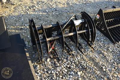 Mini CURVED LOG GRABBER ATTACHMENT Grapple