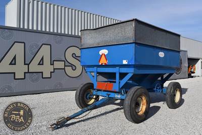 FICKLIN 400 Gravity Wagon