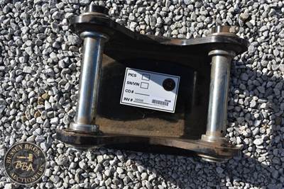 ATTACHMENT PLATE Hitch