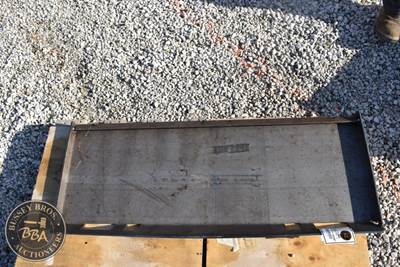 Do All Weldable Skid Steer Plate Skid Steer Mount, New/Unused