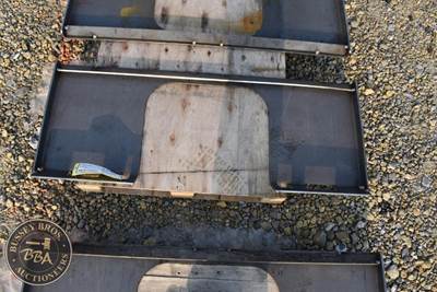 Do All Weldable Skid Steer Plate Open Center, New/Unused