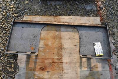 Do All Weldable Skid Steer Plate Open Center, New/Unused