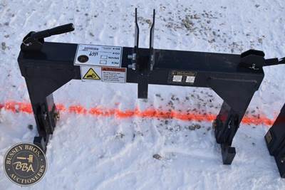 Wolverine 3 PT QUICK HITCH Hitch