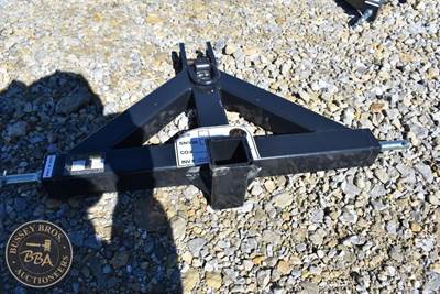 Wolverine TRAILER HITCH ADAPTER Hitch