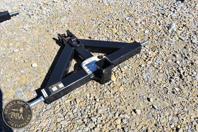 Wolverine TRAILER HITCH ADAPTER Hitch