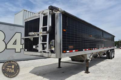 Timpte SUPER HOPPER Hopper / Grain Trailer