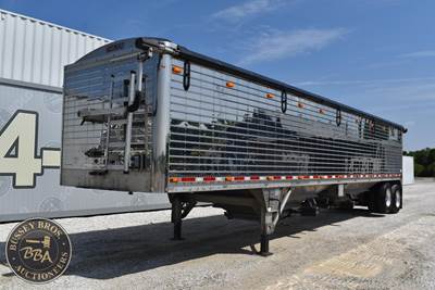 WILSON DWH-651 Hopper / Grain Trailer