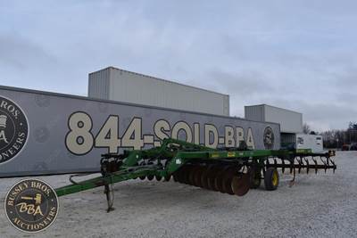 John Deere 510 Ripper