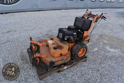 Scag SWZ36-14KA Walk-Behind Lawn Mower