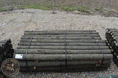 Treated Fence Post, 4IN X 7FT, 36 In Bundle