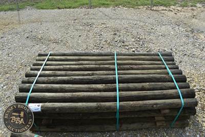 Treated Fence Post, 4IN X 7FT, 36 In Bundle