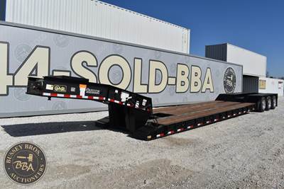 Witzco Challenger NGB-50 52x102 Tri Axle Steel Lowboy Trailer - Air Ride, Fixed Axle