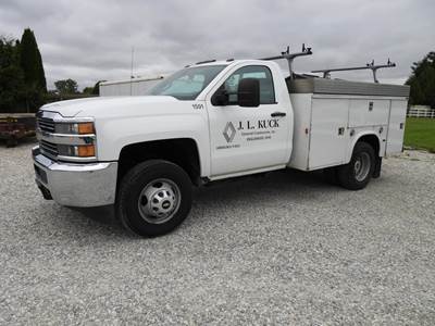 Chevrolet 3500HD Mechanic / Service Truck
