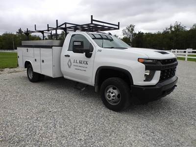 Chevrolet Silverado 3500HD Mechanic / Service Truck