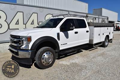 Ford F-550 XL Mechanic / Service Truck