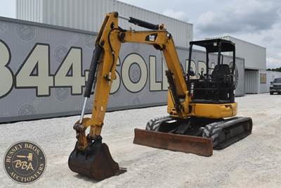 Caterpillar 305E2 CR Mini Hydraulic Excavator
