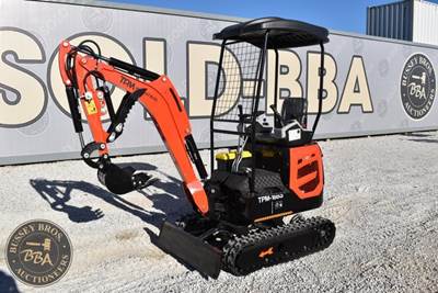 TPM Industrial TPM-18BS Mini Excavator