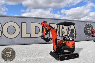 TPM Industrial TPM-20K Mini Excavator