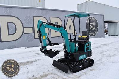 CF Industry QK12R Orops, Gas Engine, Grading Blade, Manual Thumb, Work Light,