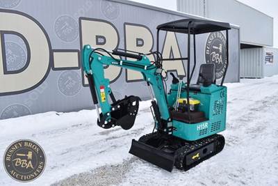 CF Industry H15R Orops, Gas Engine, Grading Blade, Manual Thumb, Work Light,