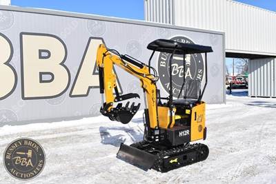 CF Industry H12R Orops, Gas Engine, Grading Blade, Manual Thumb, Work Light,