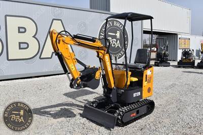 Ats Ats-RT12R Mini Excavator, Manual Thumb, Grading Blade, Digging Bucket,
