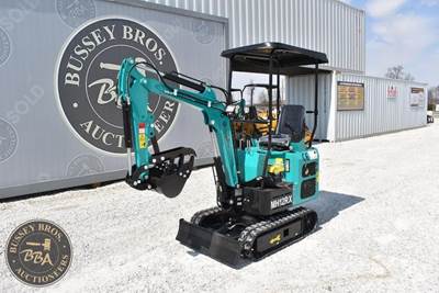 CFG Industrial Mini Excavator Manual Thumb, Grading Blade, Digging Bucket,