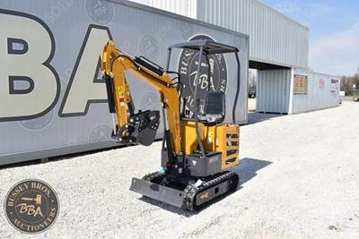CFG Industrial Mini Excavator Manual Thumb, Grading Blade, Digging Bucket,