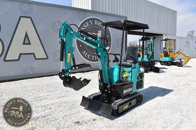 CFG Industrial Mini Excavator Manual Thumb, Grading Blade, Digging Bucket,