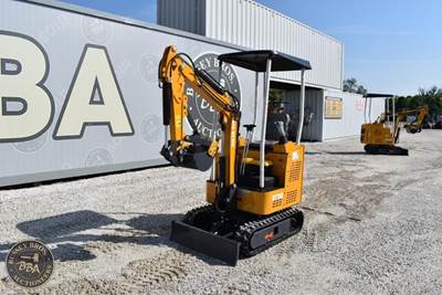 Ats Mini Excavator 1.06cu ft Bucket Capacity, Blade, Manual Thumb, Led Working