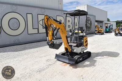 CFG Mini Excavator Blade, Hydr Thumb, Led Working Light, Gas Engine, Toolbox,