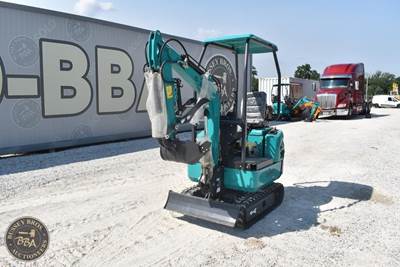 CF Industry QK16R Mini Excavator, Hydraulic Thumb, Grading Blade, Rubber Tracks,