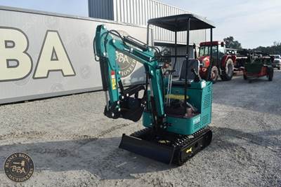CFG Industrial Mini Excavator Manual Thumb, Grading Blade, Rubber Tracks, Aux