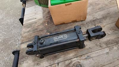 Slave Implement Cylinder