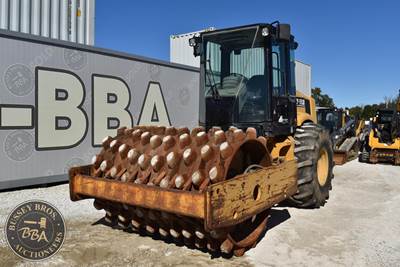 Caterpillar CP563D Padfoot Roller Compactor