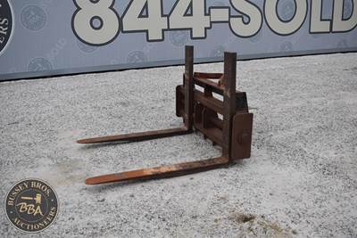 Case PALLET FORKS Rotating Pallet Forks