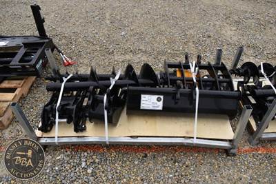 FUTURE ASSORTED ATTACHMENT SET Rotating Pallet Forks