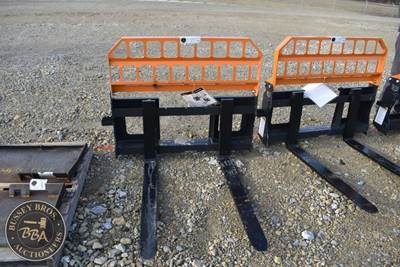 LANDHONOR PALLET FORK ATTACHMENT Rotating Pallet Forks